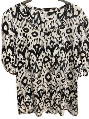 08. WOMENS CHICO’S 3/XL DETAIL TOP